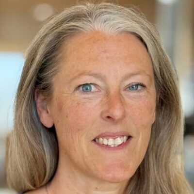 Bild på Helen Brink, doktor i pedagogiskt arbete vid Karlstads universitet.